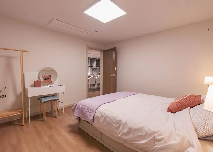 3룸 서울, 마곡, 공항 접근성 좋은 넓고 조용한 Appartement *